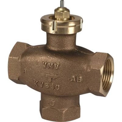 Danfoss VMV DN15 sædeventil i messing med indvendigt gevind og mærkat mærket VMV Kvs 2,5. Ventilen har et gyldent topstykke og en brun metalkrop.
