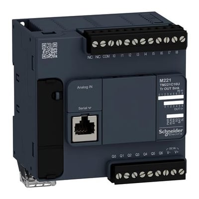 Schneider Electric Modicon M221 PLC med NPN indgange og analoge udgange, 24V DC, vist med serienummer og QR-kode.