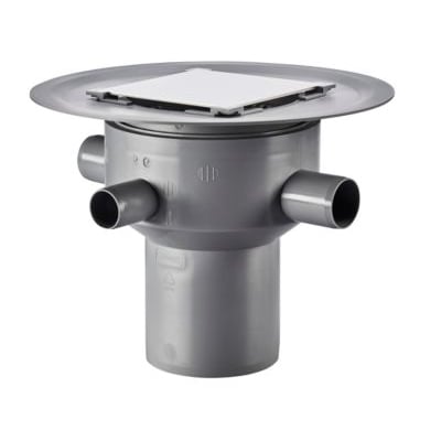 Purus Multiflex gulvafløb med ø110mm lodret udløb i PP-plast, vist med tre sideindløb og en flange til smøremembran.