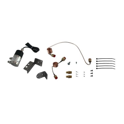 Komplet Grundfos sensor kit med DPI sensor, monteringsbeslag, kobberrør og kabelbindere på hvid baggrund.