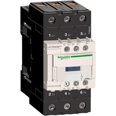 Detaljeret billede af Schneider Electric TeSys D kontaktor, model LC1D40AP7, med fokus på dens 3 poler, 230VAC spole og 1NO+1NC kontakter.