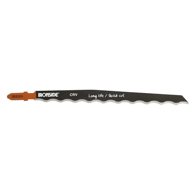 Ironside stiksavklinge T313AW på 151 mm, set fra siden med sort klinge, bølget skærekant og orange skaft.