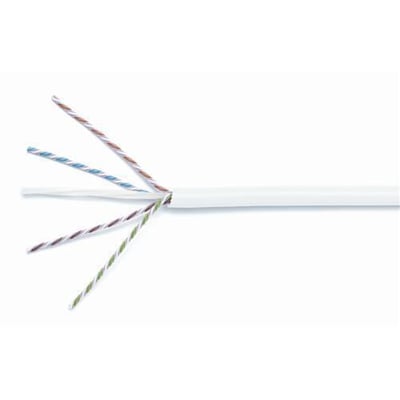 CommScope Systimax datakabel KAT6A U/UTP hvid, 915 meter, med fire snoede par-ledere synlige.