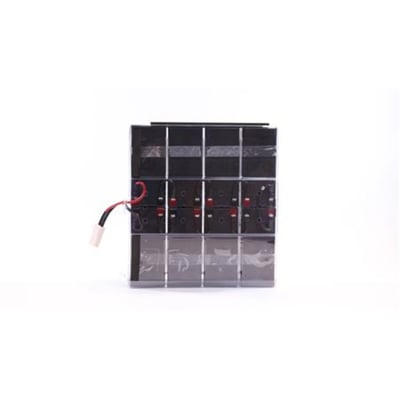 Eaton Easy Battery+ EB005SP batteripakke til UPS med otte 12 V-batterier og synlige røde og sorte kabler.