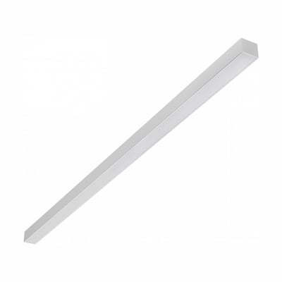SpectrumLED Allday Basic LED-loftslampe på 20 W med lang, hvid kant og lysende flade set skråt nedefra.
