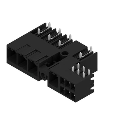 Weidmüller hybridstik til printplade med sort hus og metalstifter, 4-polet med 7,62 mm afstand og 270° vinkel.
