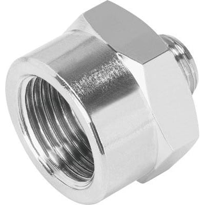 Festo reducernippel NPFC-R-G38-G14-FM, en forniklet messing kobling med indvendige og udvendige gevind på neutral baggrund.