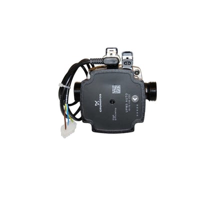Sort Grundfos UPM3 AUTO 15-70 130 ZZZ pumpe med kabel og stik til HomeHeat vandvarmerunits, vist på hvid baggrund.