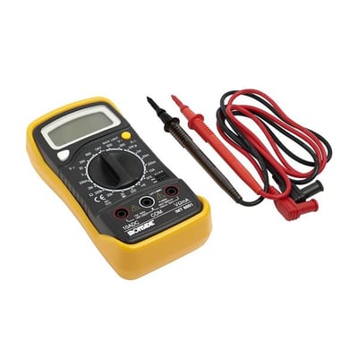 Ironside multimeter med LCD-display i gul og sort, drejeknap samt røde og sorte måleledninger.