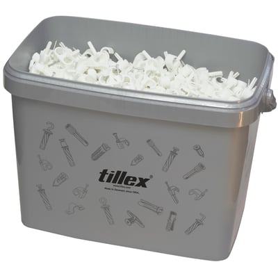 Tillex Plugs Clips Dobbel PC-D i hvid, 800 stk i en grå plastspand med diverse værktøjsillustrationer.