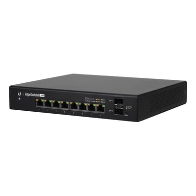 Sort Ubiquiti EdgeSwitch 8-switch med otte Gigabit Ethernet-porte og to SFP-porte, set skråt forfra.