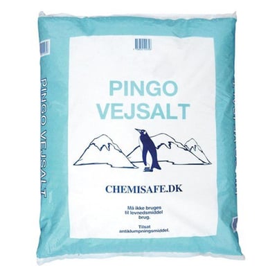 10 kg pose med Pingo vejsalt med et billede af en pingvin på bjerge og teksten 'PINGO VEJSALT' og 'CHEMISAFE.DK'.
