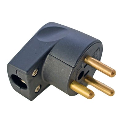 Sort vinklet stikprop med jordforbindelse og runde messingstik på hvid baggrund, 16A, 230V.