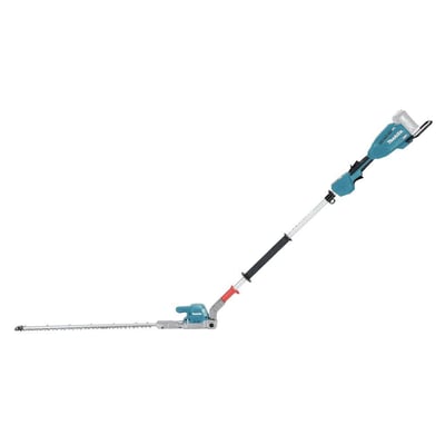 Makita UN001GZ stanghækkeklipper med 60 cm sværd og 40V batteri, viser maskinens teleskopstang.