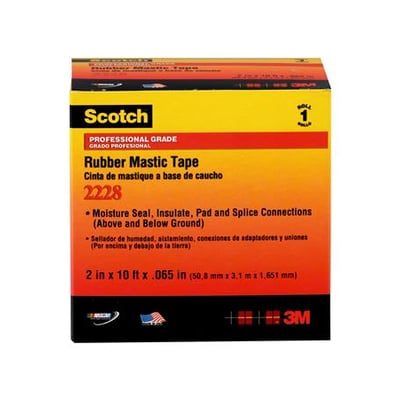 Emballage til Scotch 2228 gummimastiktape i sort, gul og orange, angiver "Professional Grade Rubber Mastic Tape" og målene 50,8 mm x 3,1 m.
