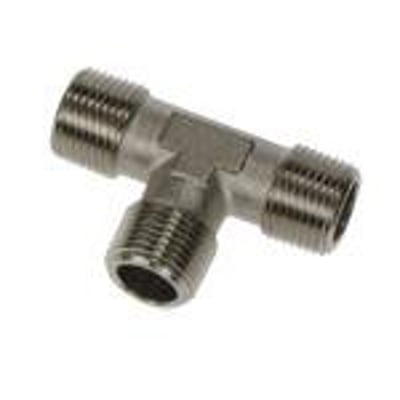 Parker T-stykke med udvendigt BSPT gevind R1/2 i forniklet messing, monteret på hvid baggrund.
