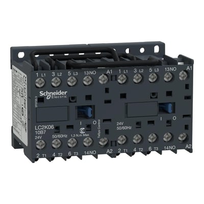 Schneider Electric TeSys K reverseringskontaktor med 3 poler og 1 NO kontakt, model LC2K06, til 230VAC spænding.