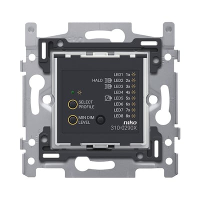 Niko universal trykstyret lysdæmper, model 310-0290X, med indgraverede knapper og LED-indikatorer på metalramme.