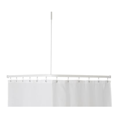 Van Der P Profil2001 forhængstang, hvid, 90x90cm, viser det komplette system med loftstøtte og hvidt forhæng.