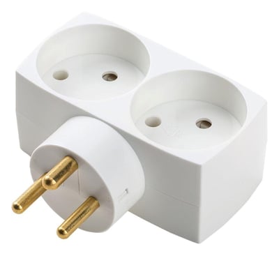 Elworks hvid dobbeltstik med jord og børnesikring set fra siden, demonstrerer dens kompakte design til to runde stikpropper.