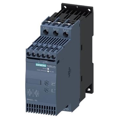 Siemens SIRIUS softstarter S0, 38A, 480V med 24V styrespænding, visuelt med skrueklemmer og mærkning.