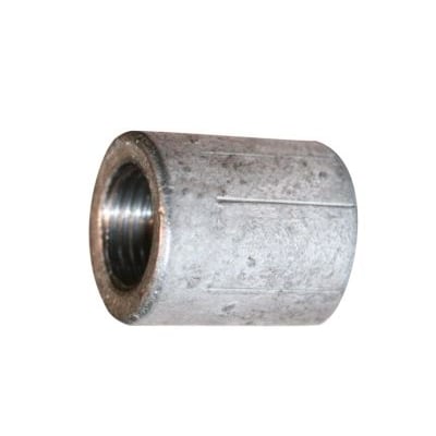 Indura galvaniseret smedet muffe med 4" dimension, der viser den kompakte størrelse og gevinddetaljer.
