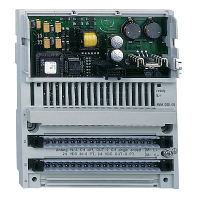 Schneider Electric Modicon Momentum controller med 4 analoge indgange og 2 udgange samt 4 digitale indgange og 2 udgange.