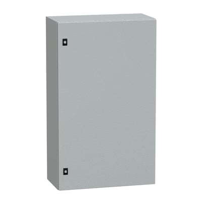 Schneider Electric CRN metal vægskab, 1000x600x300 mm, RAL7035, IP66, set skråt forfra med synlige låse og hængsler.