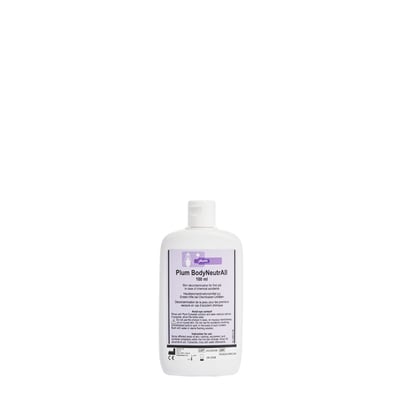 Plum BodyNeutrAll Emergency Solution på 100 ml i en hvid flaske med lilla etiket og hvidt låg.