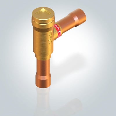 Danfoss NRV 28S kontraventil med 1 1/8" loddetilslutning, set skråt med ventilhus og rørstudse.
