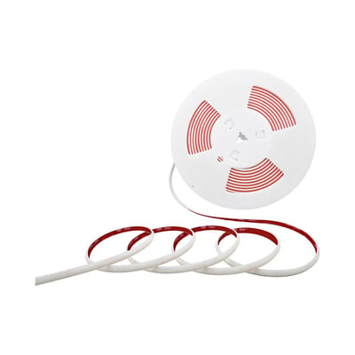 V-TAC LED stribelys på 5 meter rulle, 12.5W/meter, 3000K varm hvid, 8mm bredde, klar til installation.
