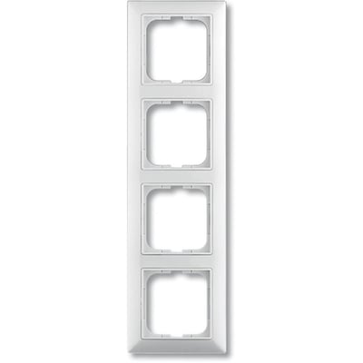 Blank hvid ABB Basic 55-ramme til fire moduler, vist lodret med fire åbninger til kontakter eller udtag.