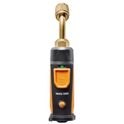 Nærbillede af Testo 549i Smart Probe trykmeter, der viser den sorte krop med orange detaljer og messingventil på toppen.