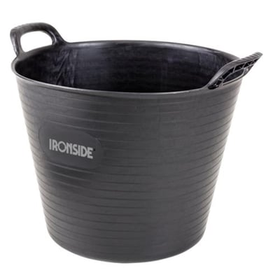 Sort, fleksibel Ironside-spand på 25 liter med to integrerede håndtag, vist åben set skråt forfra.