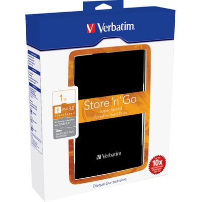 Verbatim Store’n’Go ekstern harddisk på 1 TB i sort ses gennem emballagens vindue, og pakken angiver USB 3.0.