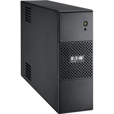 Eaton 5S UPS på 700 VA og 420 W i sort tower-format, set skråt forfra med ventilationsgitter og tændknap.