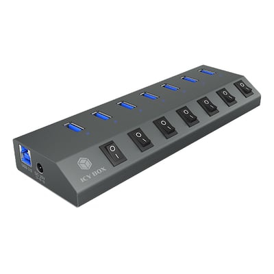 Et isoleret billede af en ICY Box 7-ports USB 3.0 hub i grå, der viser dens slanke design og tænd/sluk-kontakter.