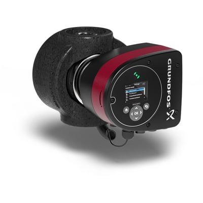 Grundfos MAGNA3 32-60 cirkulationspumpe med sort pumpehus og sort/rød kontrolboks med skærm og knapper.