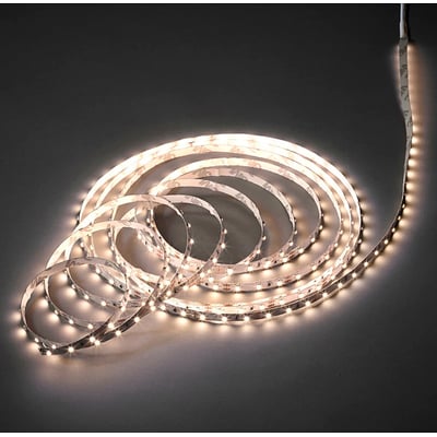 Nielsen Light LED strip på 2 meter med 60 LED pr. meter og varmt gyldent lys på mørk baggrund.