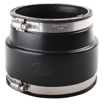 Flex-Seal kobling i sort gummi til ler i jord, med justerbare metalbånd. Diameter 295-320/335-360 mm.