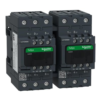 Schneider Electric TeSys D kontaktor til reversering, 50A, med to enheder side om side og tydelige mærkninger for spoler og kontakter.