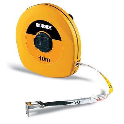 Ironside EC2 kapselbåndmål med gul kapsel, 13 mm glasfiberbånd trukket ud og foldbar endehage.