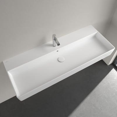 Villeroy & Boch Memento 2.0 120cm møbelvask i hvid porcelæn monteret på badeværelsesmøbel.