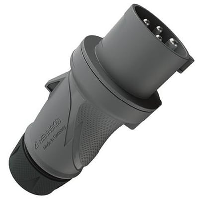 Mennekes PowerTOP Xtra R CEE-stik i grå og sort, set skråt forfra med fire synlige kontaktben; 16 A, 400 V og IP54.