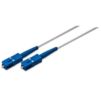 Fiberoptisk patchcord med hvid 2mm LSZH-kappe, 5m lang, med blå SC/UPC-konnektorer i hver ende.