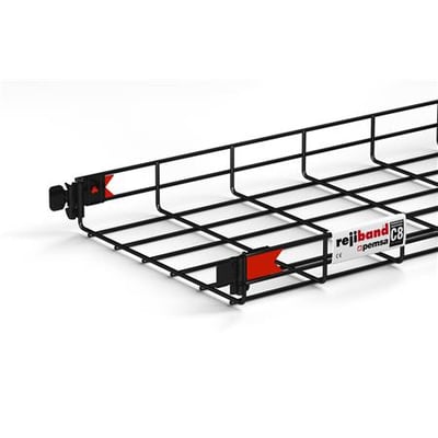 Sort BK8® gitterbakke på 60/300 mm med en homogen sort metallisk belægning og en hvid mærkat med teksten 'rejiband C8 opemsa'.