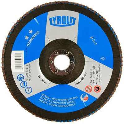 Nærbillede af en Tyrolit standard skrå lamelrondel 178x22,2 ZA40Q-B, der viser kornstørrelse og materialenummer.