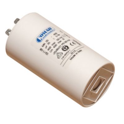 Hvid kondensator med mærket "NOVAKOM" 35µF, 450 Vac, 50 Hz, model MK 30, fremstillet i Italien.