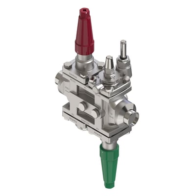Danfoss ICF SS 25-4-18 ventilstation i rustfrit stål med 32mm svejsetilslutning, rød og grøn afdækning, og CE-mærkning.
