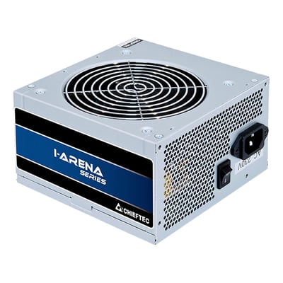 Sølvfarvet Chieftec GPB-500S strømforsyning på 500 W set skråt ovenfra med blæserrist og strømtilslutning synlig.
